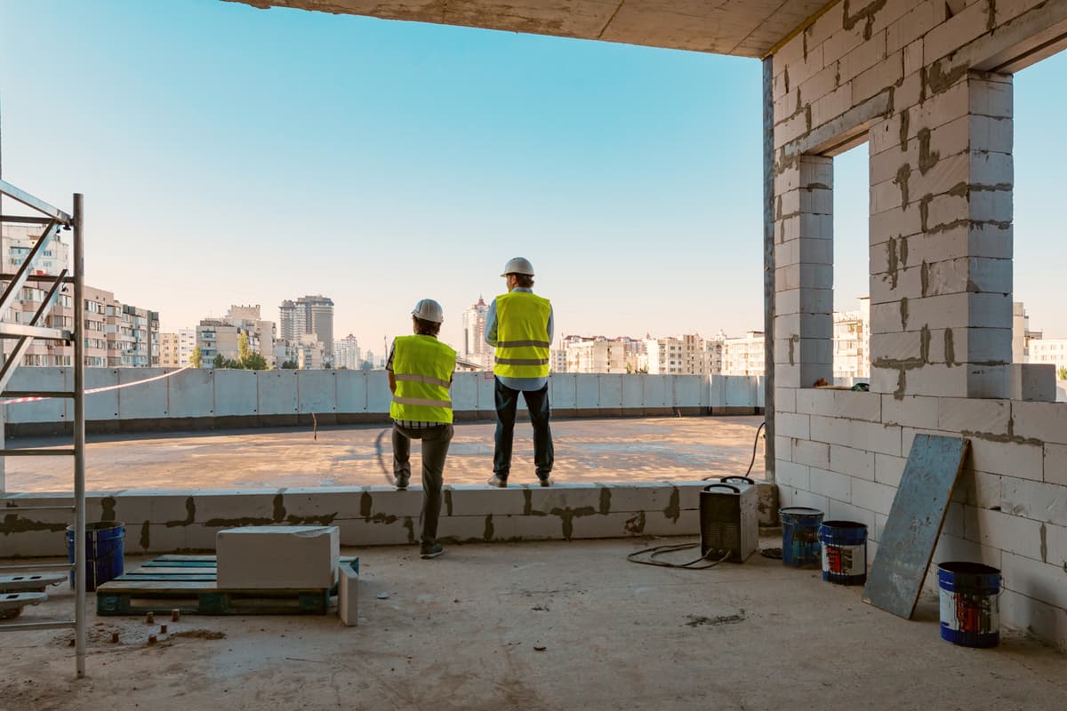 Ordu'da Kamyonun Ani Freni, İnşaat Demirlerini Otomobile Sapladı