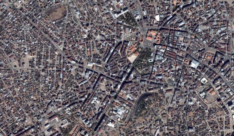 18460