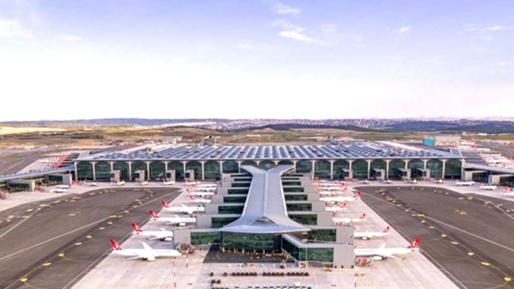 istanbul-havalimaninin-pist-sayisi-6ya-cikiyor-acilis-yarin-ZD4ke3SH