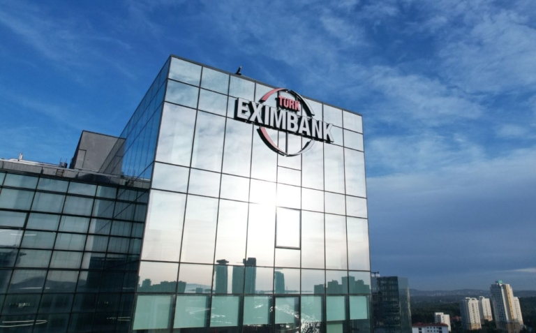 Türk Eximbank ve EDC, Türkiye-Kanada arasındaki ticari bağları güçlendirmek amacıyla mutabakat zaptı imzaladı